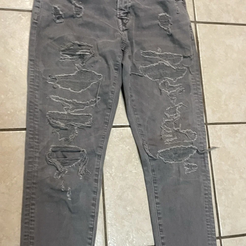 American Eagle AirFlex‎ 360 Skinny Jeans Men's 29x32 Gray Distressed